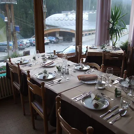 Confinale Hotel 2*