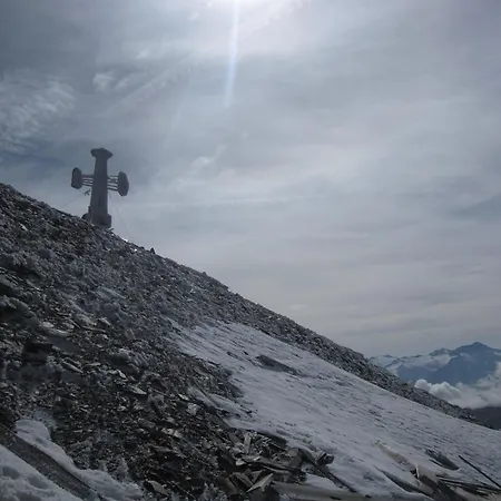 Confinale Santa Caterina Valfurva